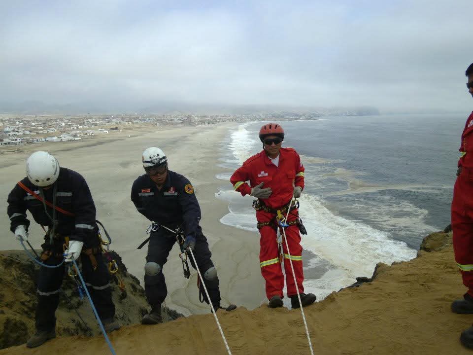 Práctica de rescate en altura
